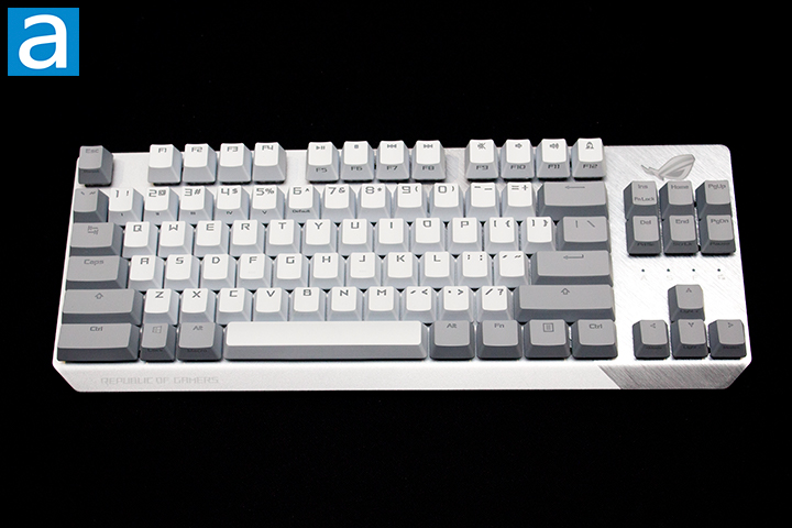 ROG Strix Scope, Keyboards