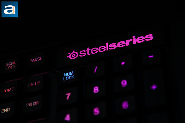 SteelSeries Apex M800 Gaming Keyboard Review — A Light Touch