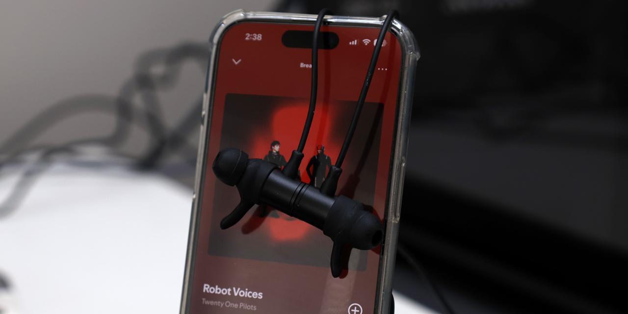 OCZ ZX Series 850W (Page 2 of 4) | Reports | APH Networks