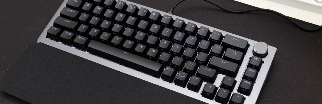 Cooler Master CK721: una tastiera meccanica wireless con design e